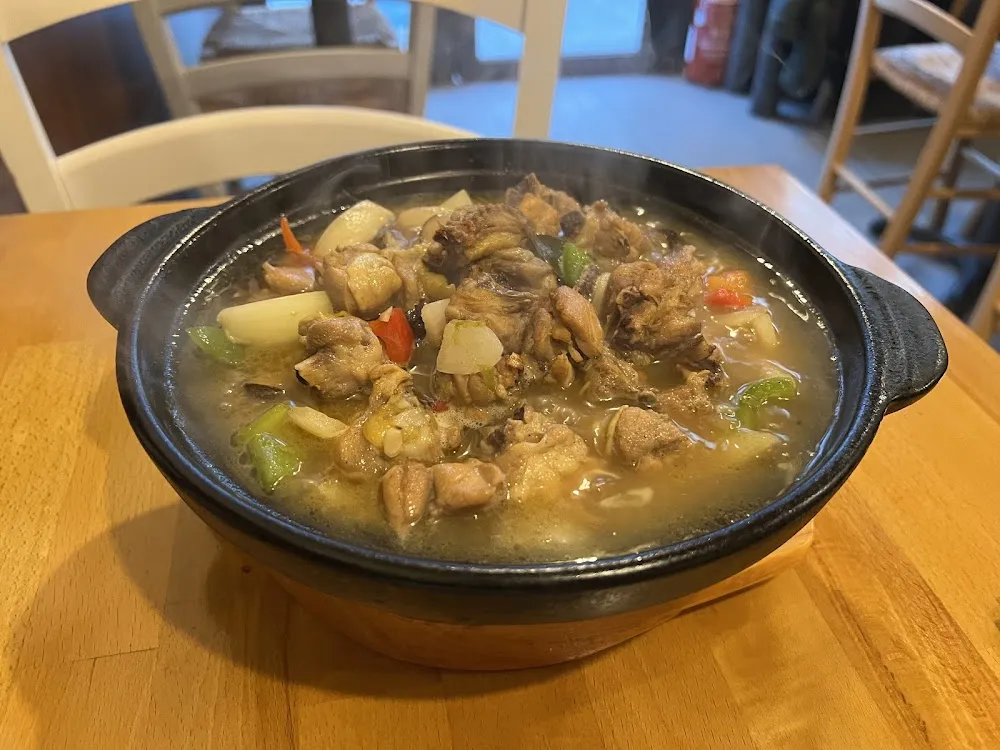 黄焖鸡米饭