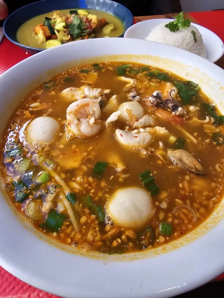 Tom Yum Noodle Soup