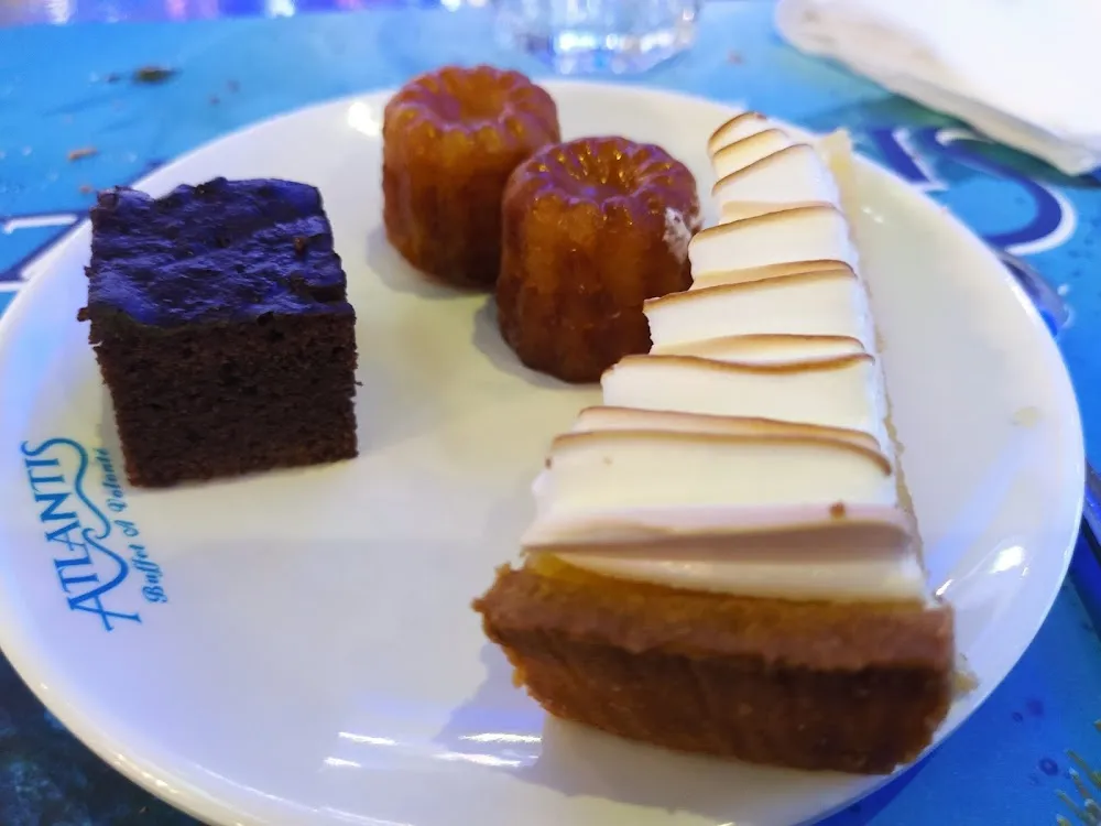 Gâteau Au Chocolat Tarte Au Citron Meringuée Cannelés