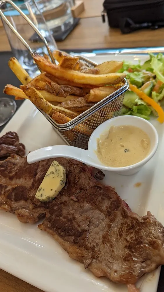 Pièce Du Boucher Et Frites Maison