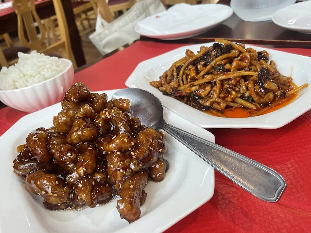 Filaments de Porc Sauté Pékinoise