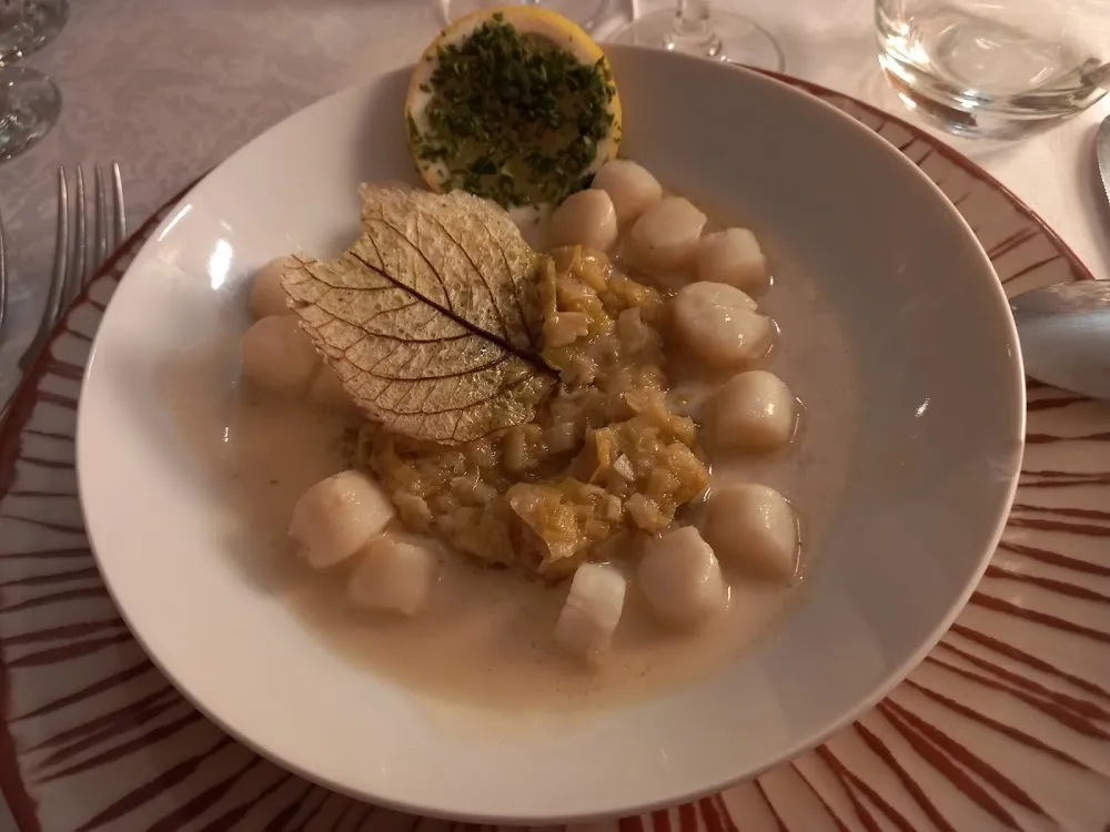 Noix de St Jacques À la Façon Du Chef