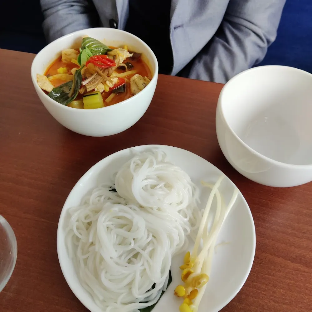 Soupe Coco Curry Et Nouilles de Riz