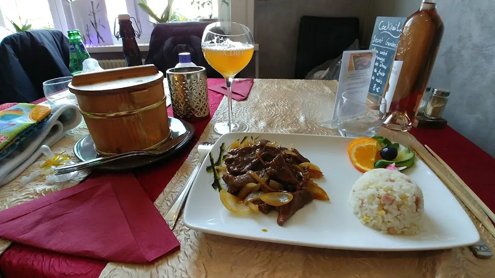 Boeuf Aux Oignons Et Riz Cantonais