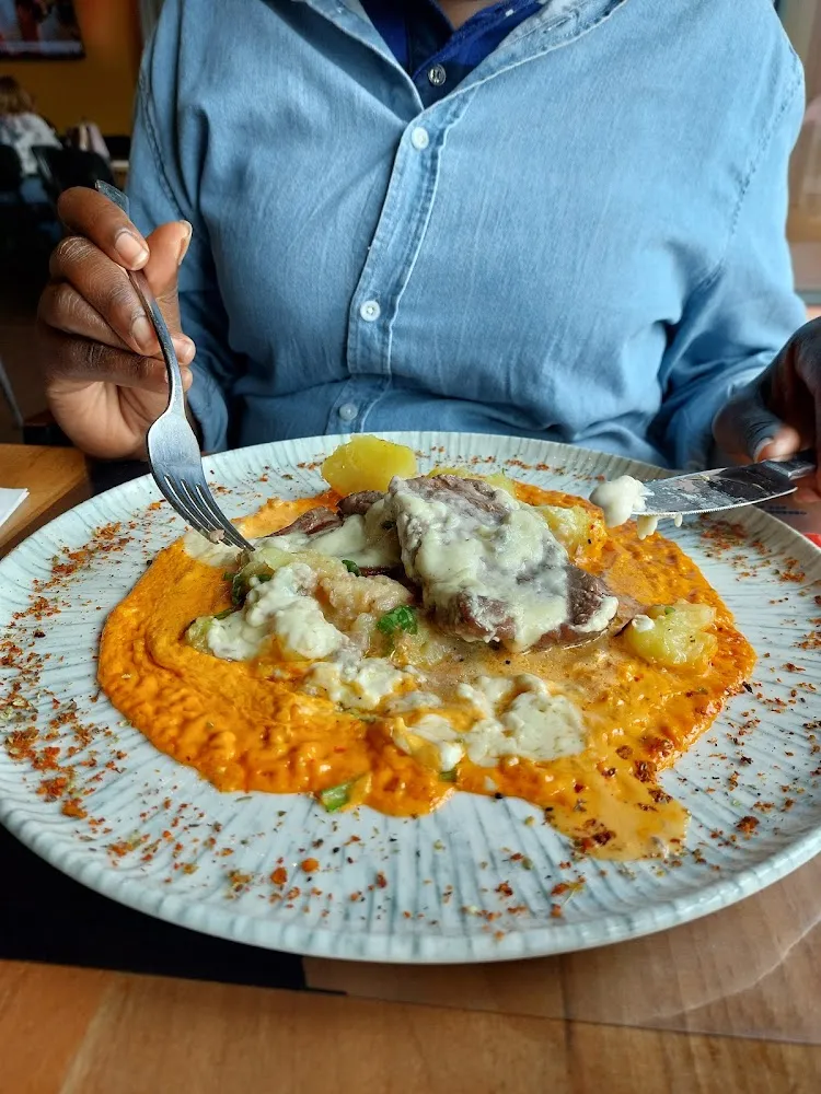 Filet de Bœuf À la Sauce Champignons