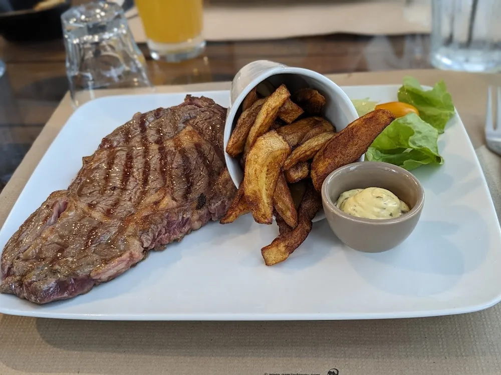 Entrecôte Et Frites