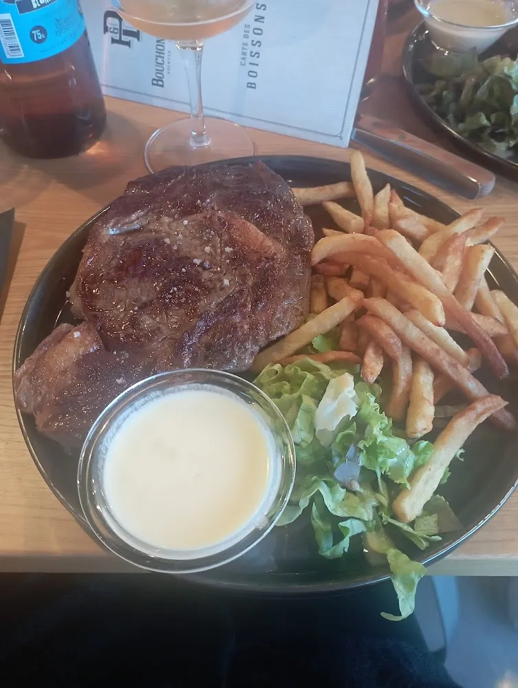 Entrecôte Frites Maison