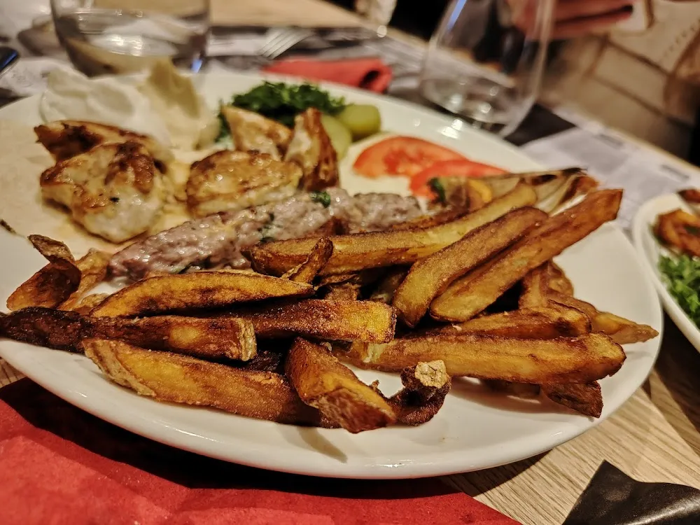 Hommos À la Viande Hachée