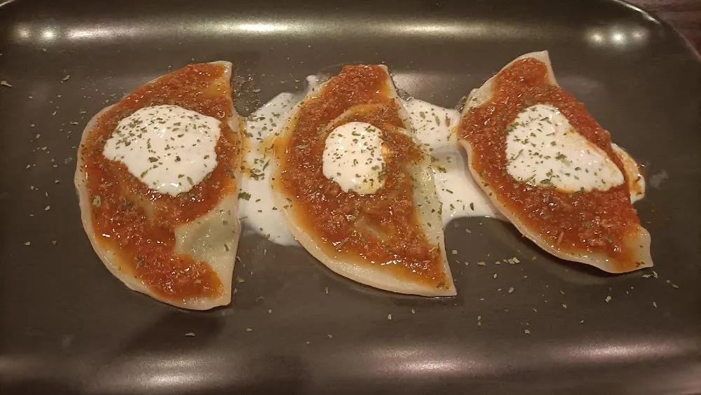 Ravioles Aushak Garnies Aux Poireaux