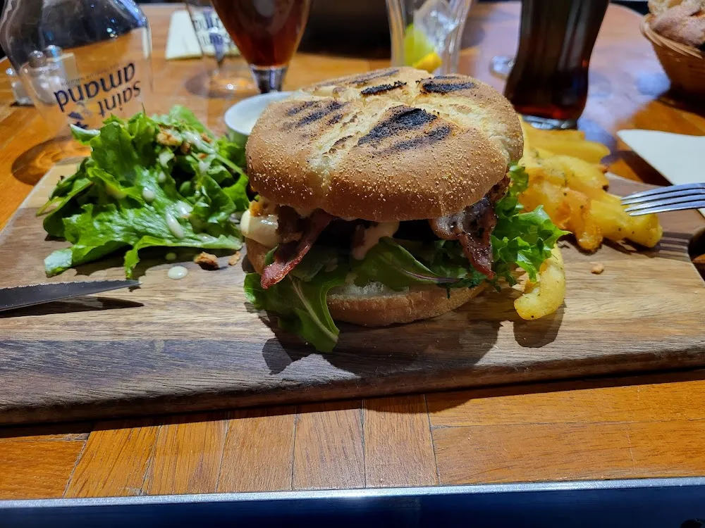 Crousti Burger de Poulet Au Cheddar Bacon