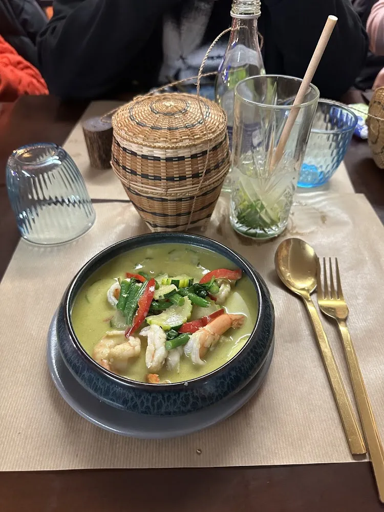 Crevettes Au Curry Vert