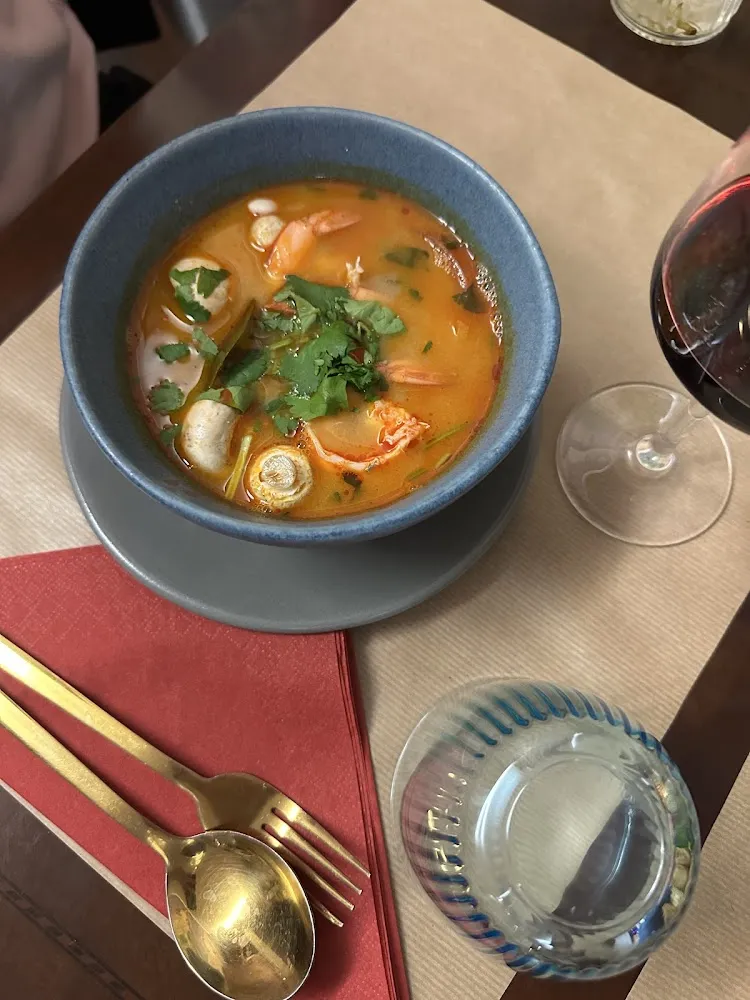 Soupe de Crevettes À la Citronnelle