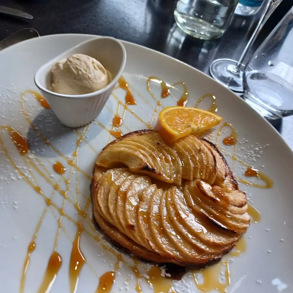 Tarte Aux Pommes