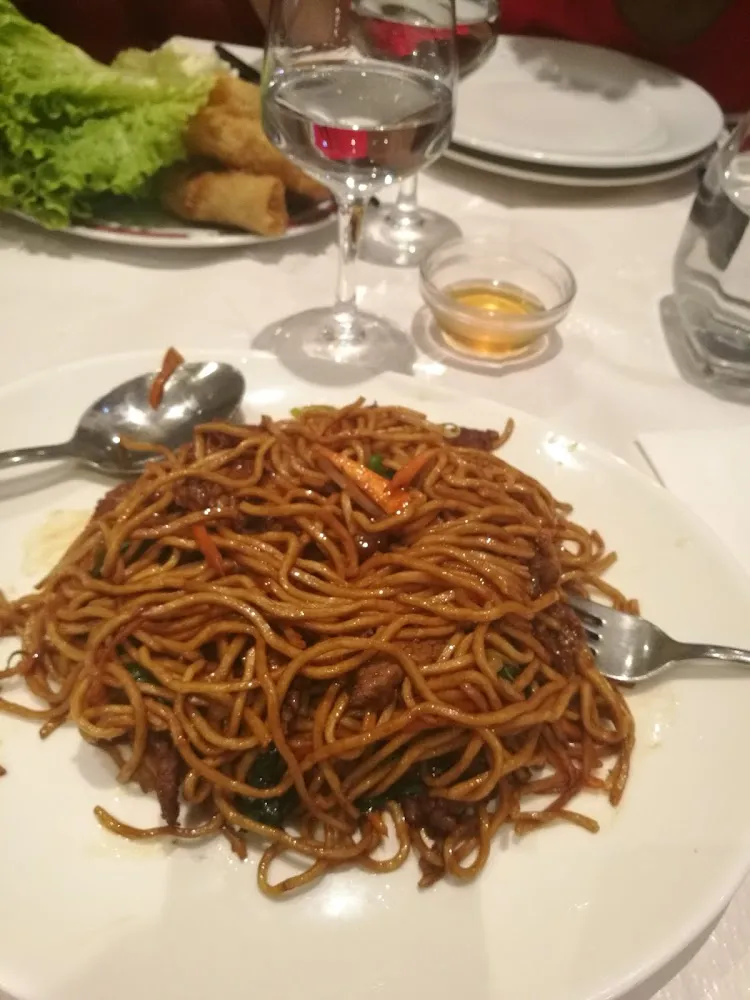 Nouilles Sautées Au Boeuf