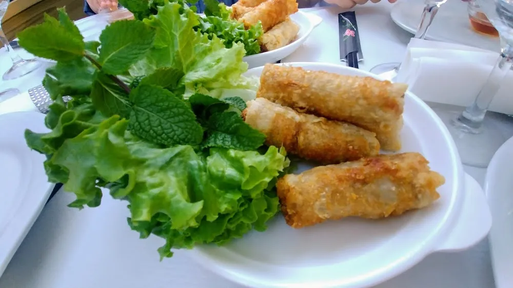 Rollito Vegetal Con Salsa Agridulce