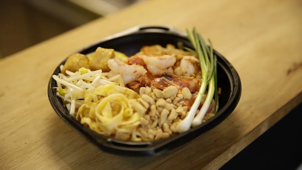 Pad Thai Crevettes Ou Poulet