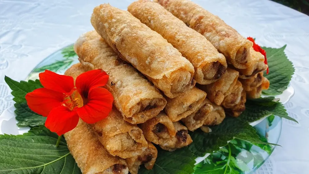 Nem Spring Rolls Chicken Shrimps Vegetarian Nem Poulet Crevettes