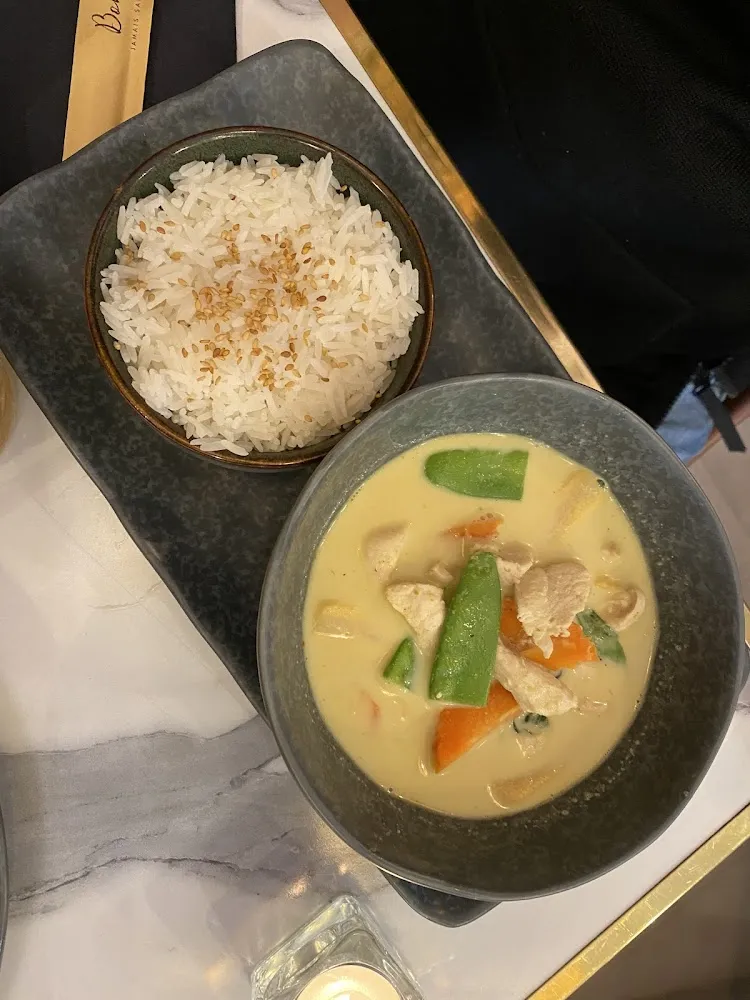 Green Curry Chicken