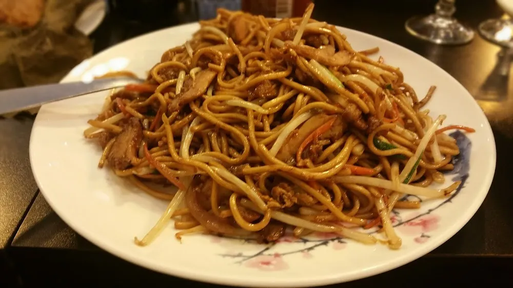 Stir Fried Noodles with Beef