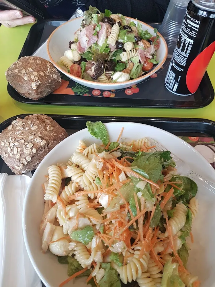 Très Bonnes Salades