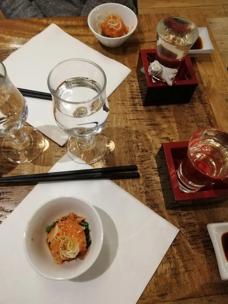 L'amuse Bouche Et Le Formidable Saké de Luxe