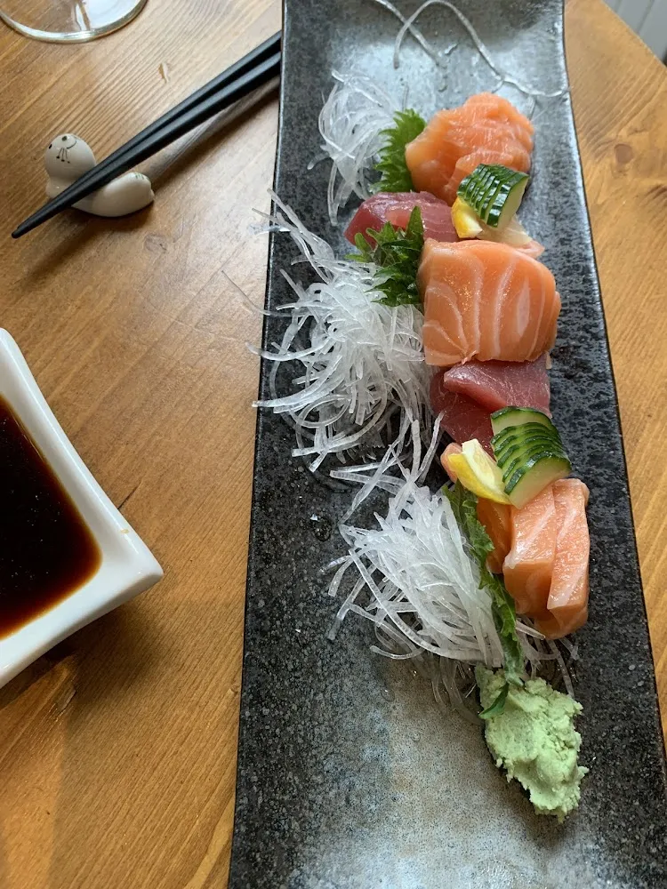 Sashimi Thon Et Saumon