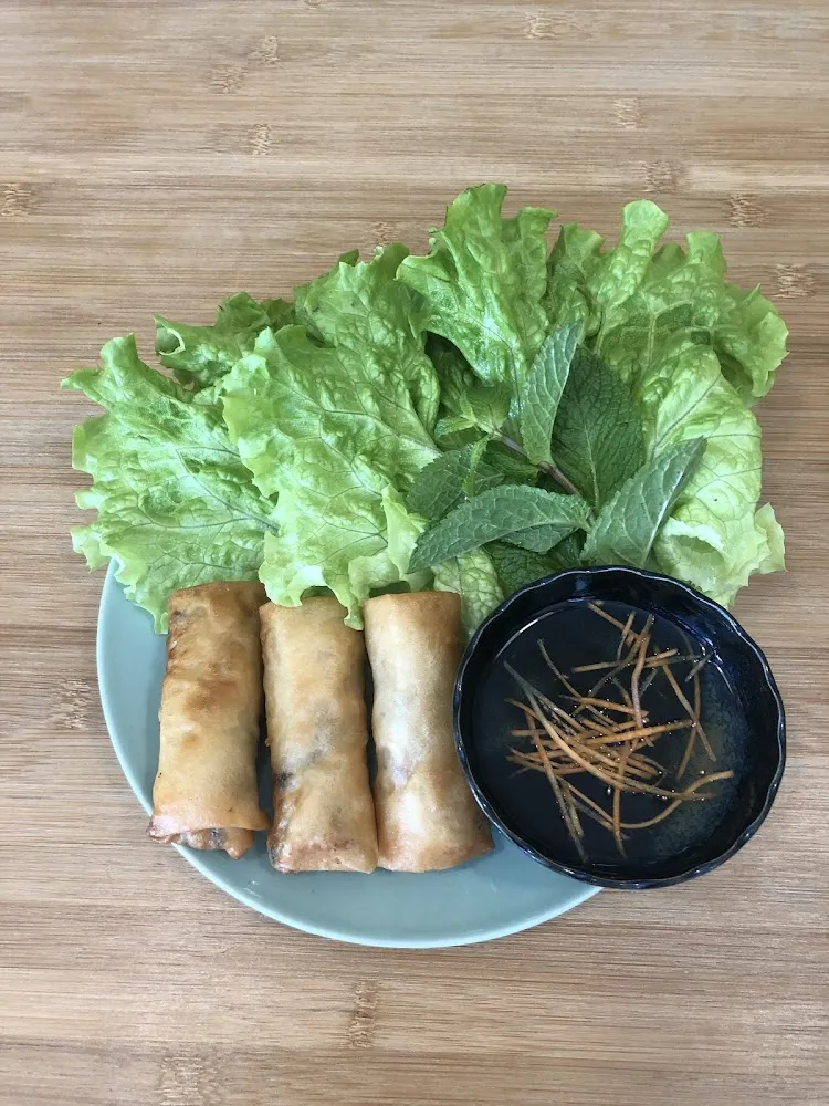 Nems Au Porc Nems Au Poulet Nems Végétarien