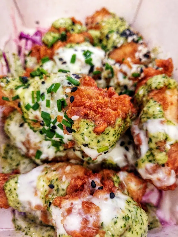 Green Sauce Fried Chicken