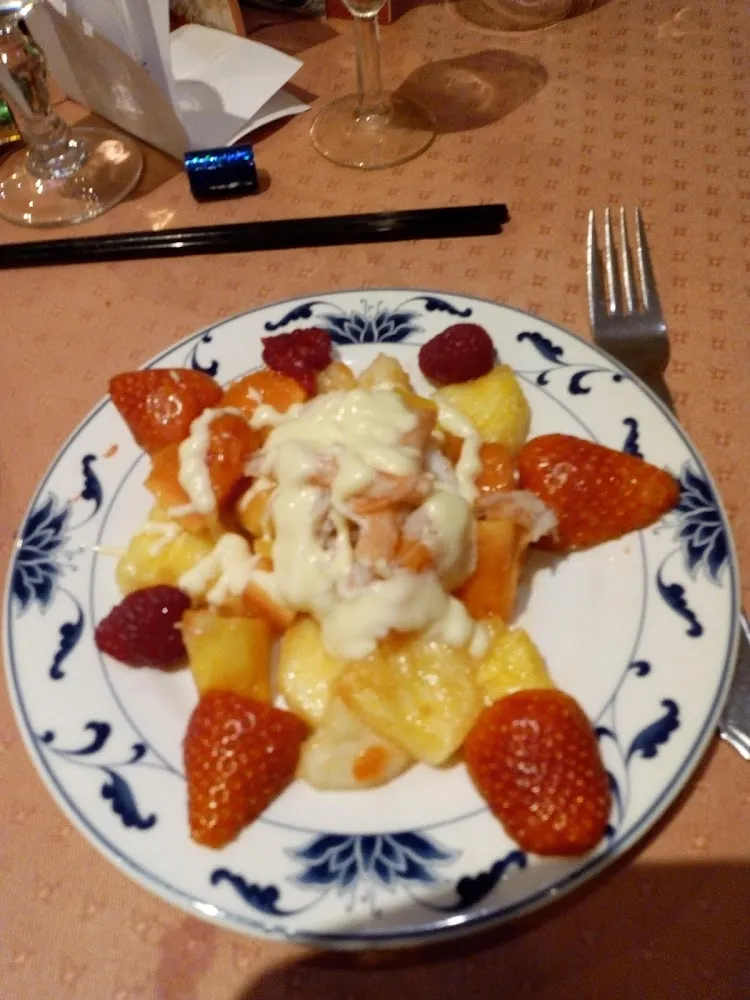 Salade de Fruits Frais Au Crabe
