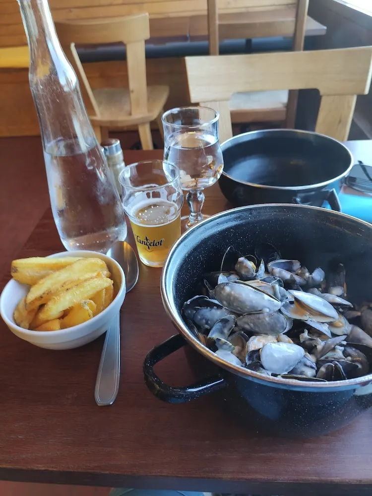 Moules Frites Dans Le Golfe Du Morbihan