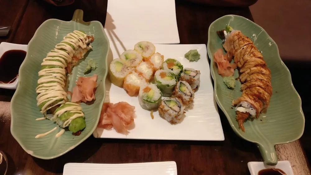 Tigre Assortiment de Makis Et Dragon