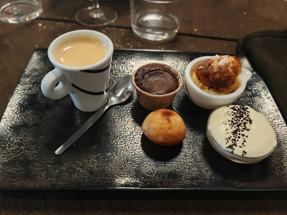 Café Gourmand