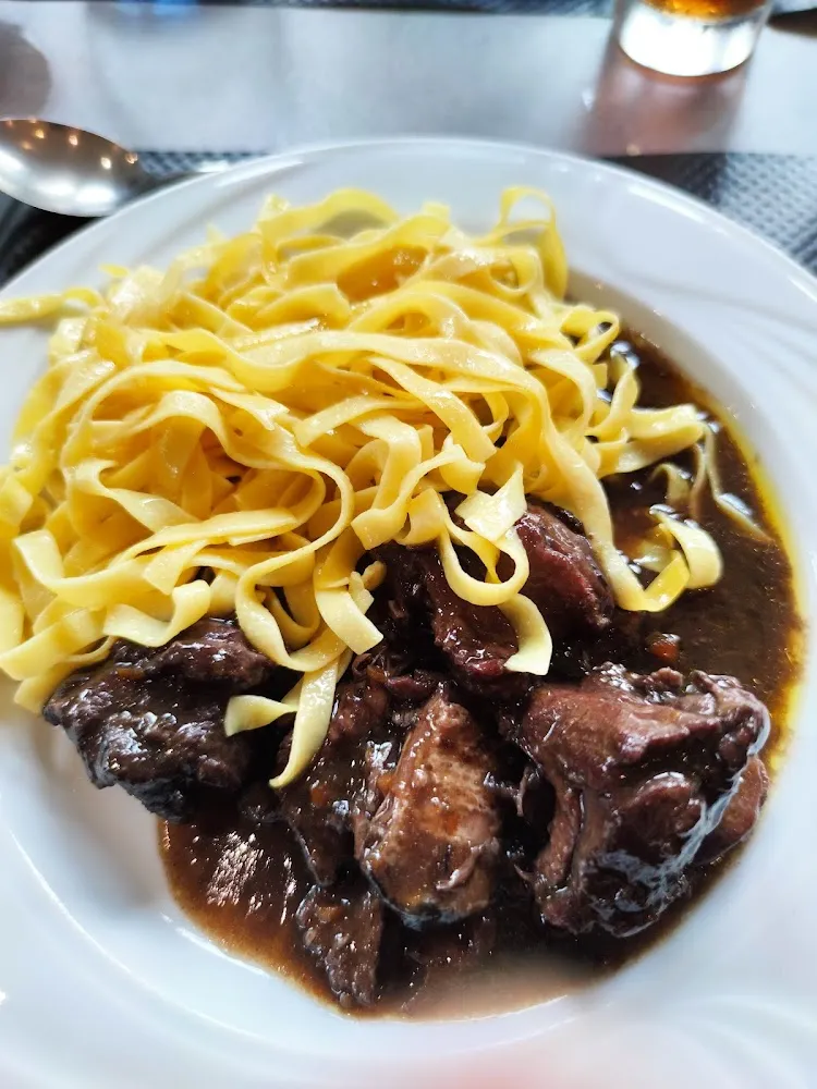 Sauté de Canard Tagliatelles