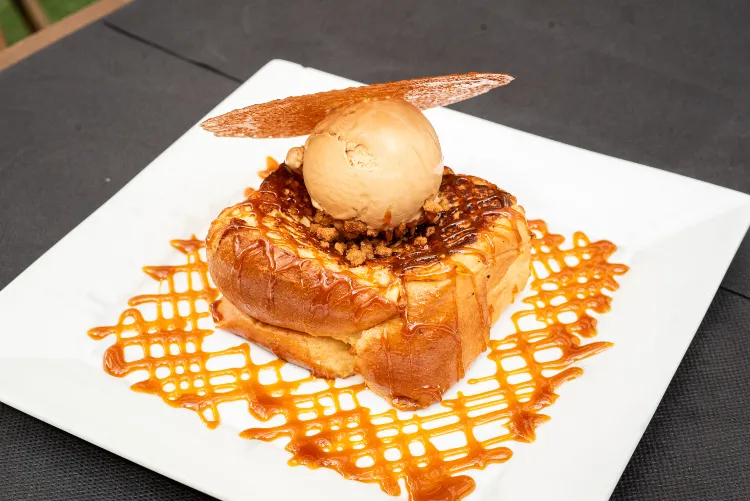 Brioche Façon Pain Perdu Glace Caramel Au Beurre Salé