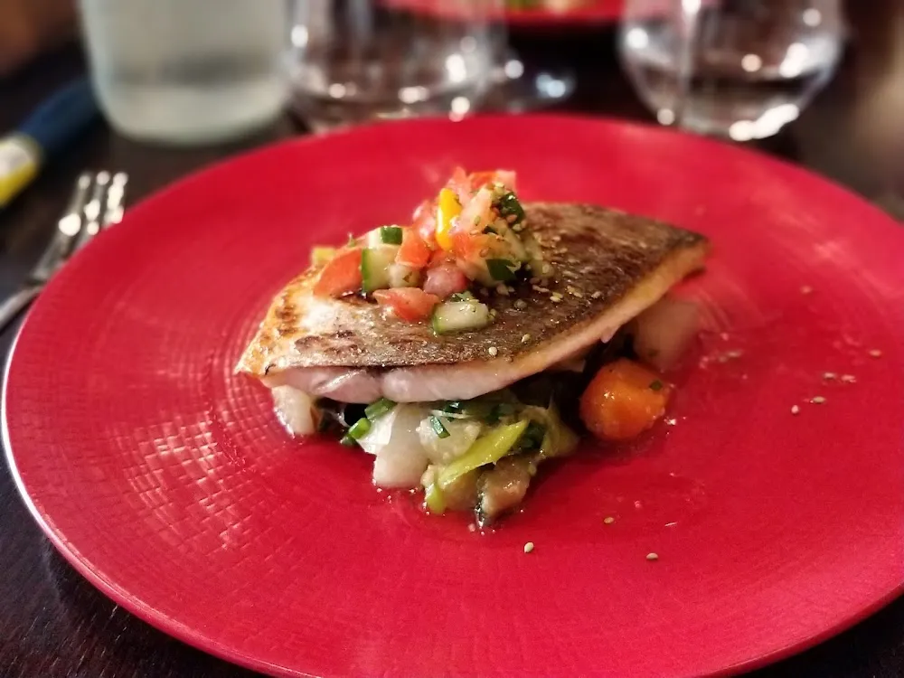 Dorade Et Ses Petits Légumes