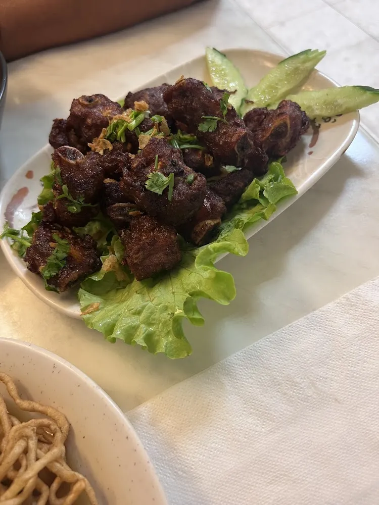 Travers de Porc Au Sel Et Poivre