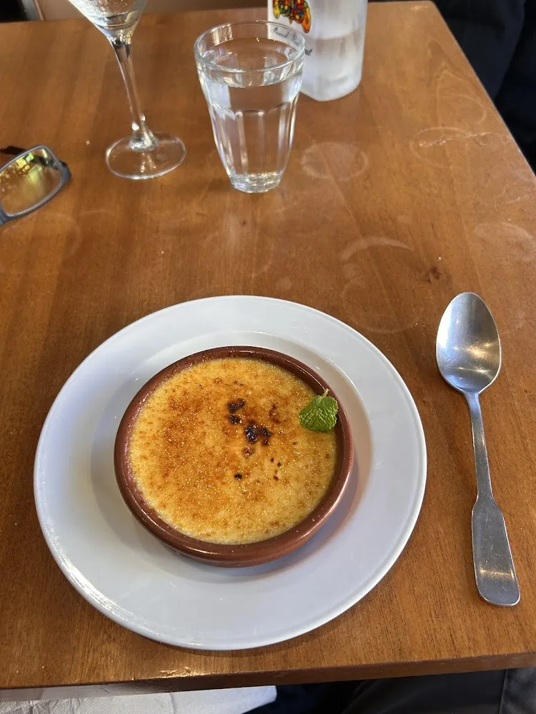 Crème Brulée À la Vanille Bourbon