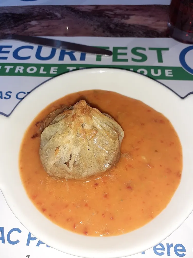 Aumoniere Effiloché de Porc Sauce Poivrons