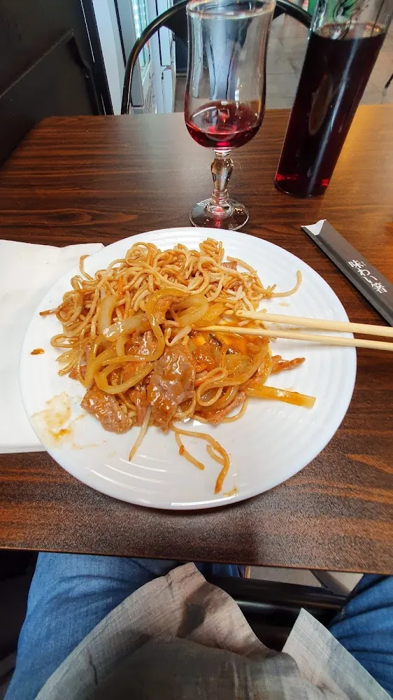 Bœuf Sauté Aux Oignons