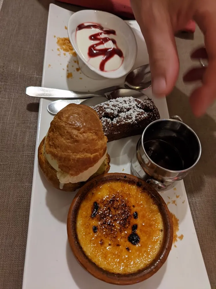 Café Gourmand