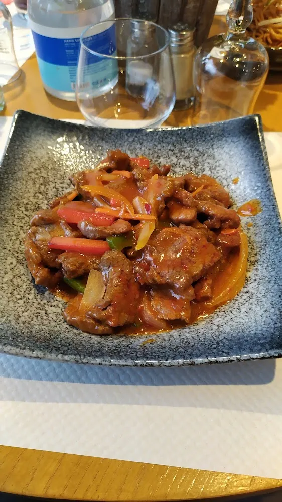 Boeuf Sauce Piquante