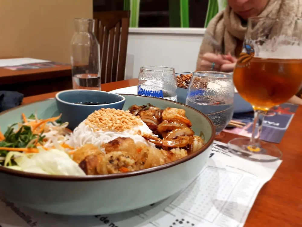 Plat Crevettes Et Nouilles