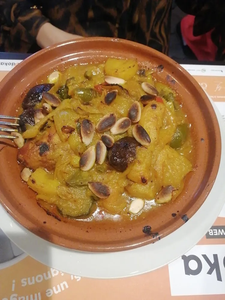 Tajine Poulet Fruits Secs