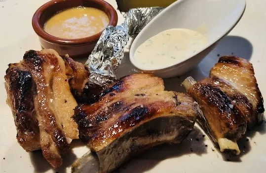 Travers de Porc Caramélisée Au Miel