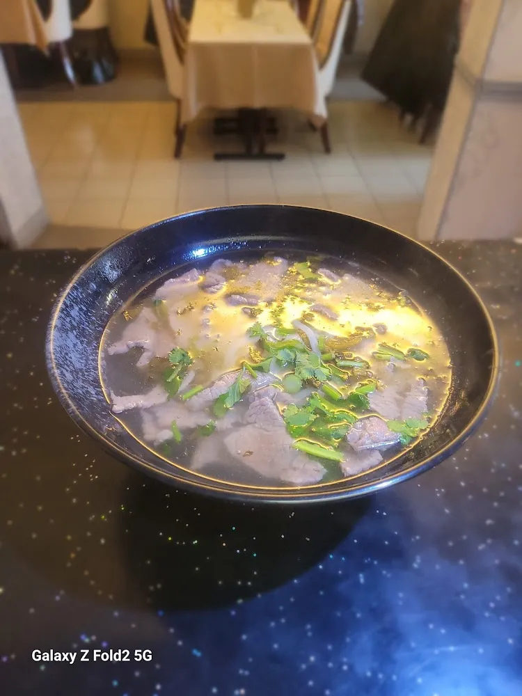 Soupe de Nouille Au Boeuf