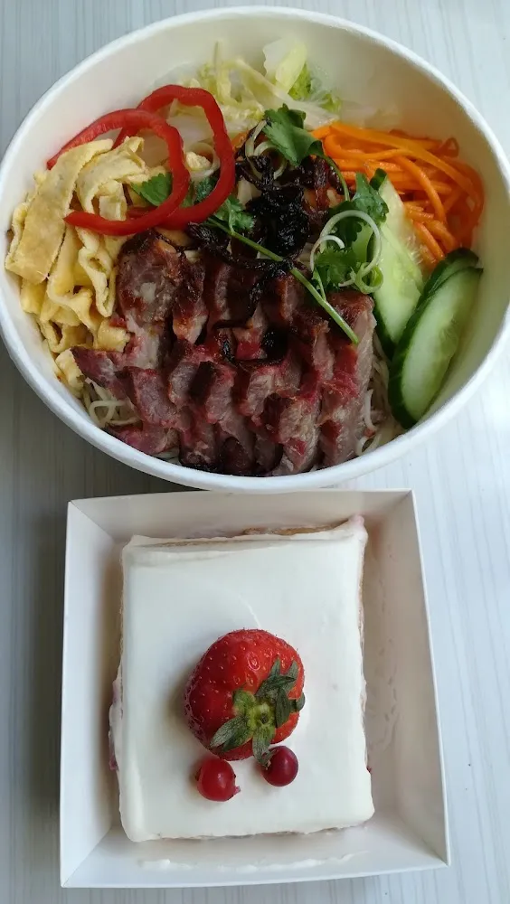 Nouilles Char Siu Au Porc Et Légumes