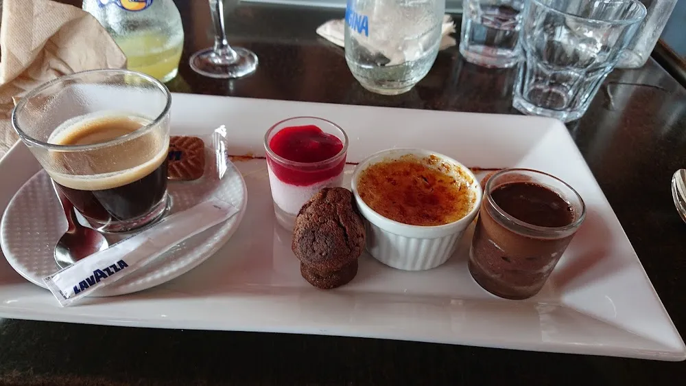 Café Gourmand