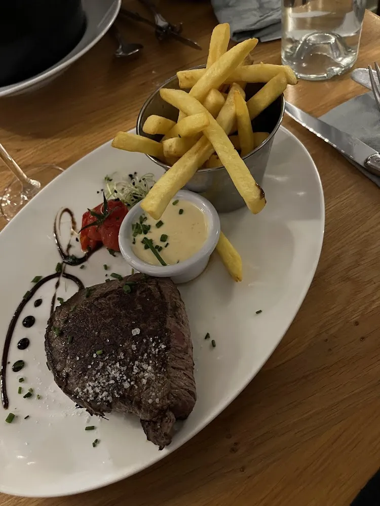 Entrecote de Bœuf 400g Frites Sauce Aux Choix Selon Arrivage