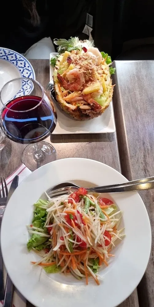 Som Tam Et Salade Ananas Frais