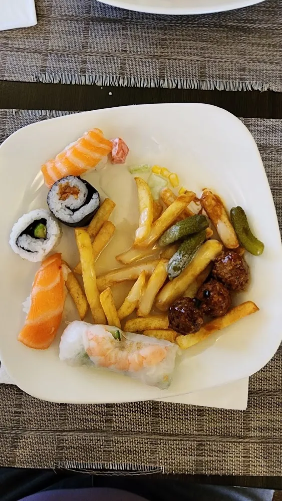 Mixture of Self Service